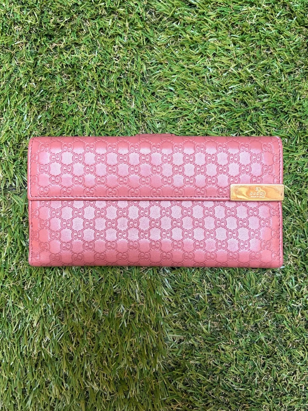 Gucci Microguccisima Pink Leather Wallet